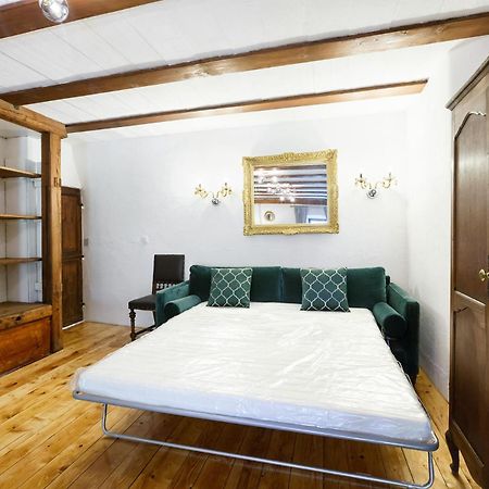 A Castle Spirit Apartment In Chateau Du Chatelard Clarens Exterior foto