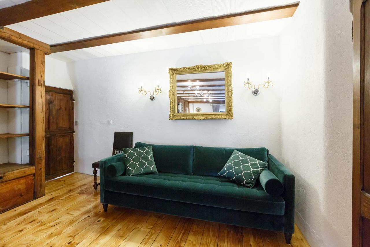 A Castle Spirit Apartment In Chateau Du Chatelard Clarens Exterior foto